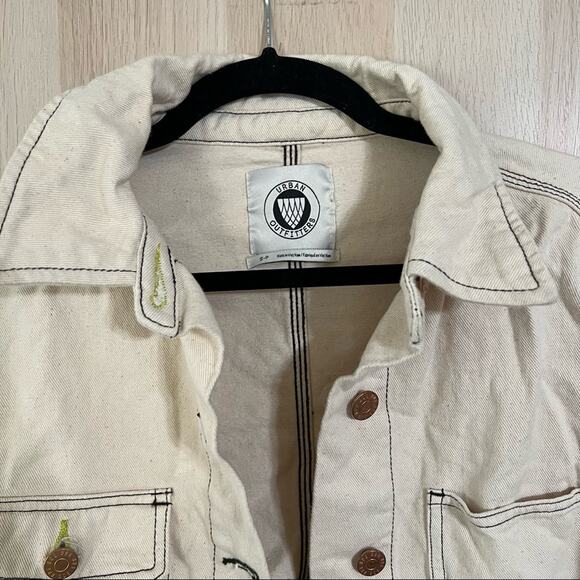 Urban Outfitters Oversized Off White Denim Jacket - Picture 2 of 4